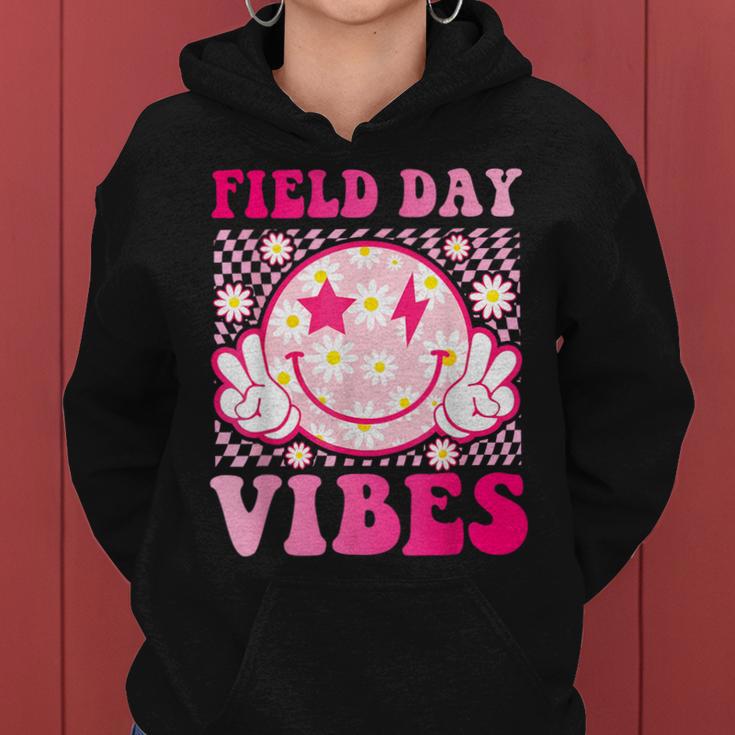 Field Day Vibes Fun Day Field Trip Groovy Teacher Student Women Hoodie