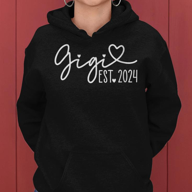 Gigi Est 2024 New Grandmother Grandma Pregnancy Announcement Women Hoodie