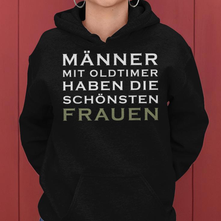 Männer Mit Oldtimer Haben Die Schönsten Frauen S Kapuzenpullover für Damen