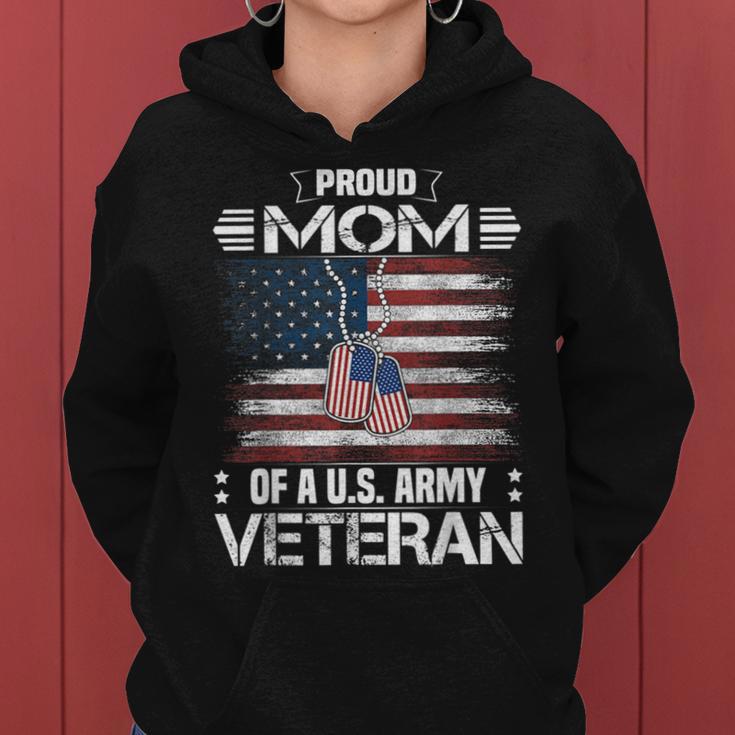 Proud Mom Of A Us Army Veteran Day Family Matching Women Hoodie