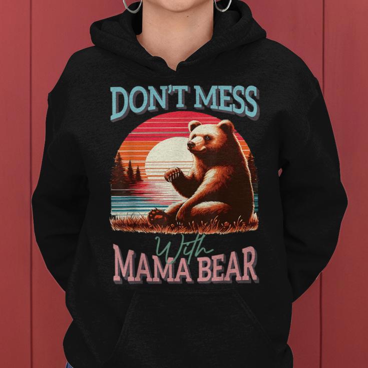 Retro Don't Mess With Mama Bear Lustiger Muttertag Kapuzenpullover für Damen