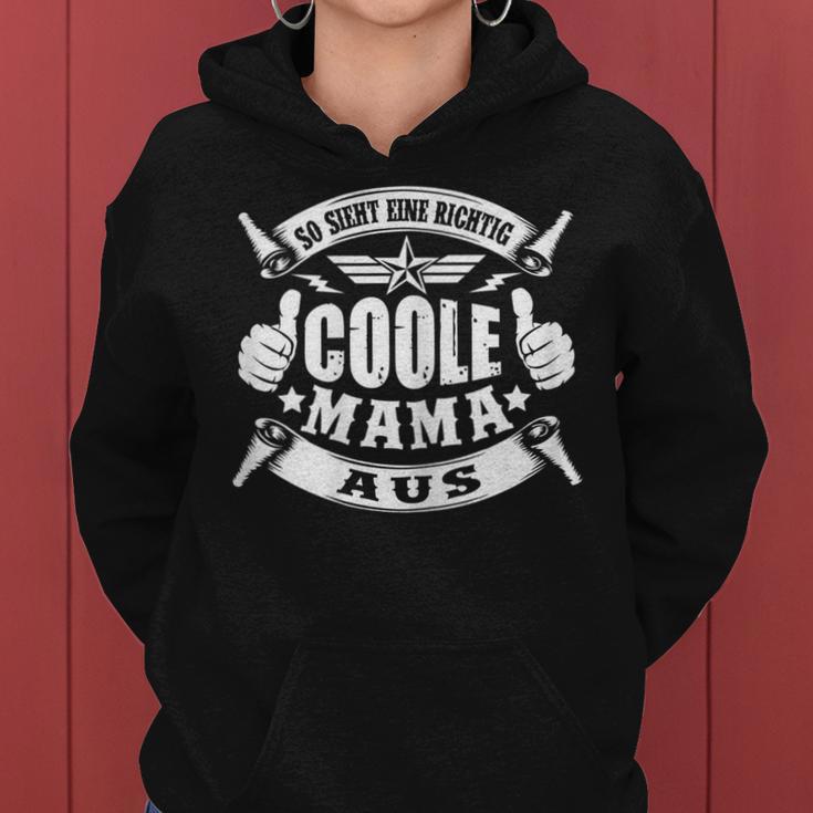 Women's With Text So Sieht Ein Richtig Coole Mama Aus Kapuzenpullover für Damen