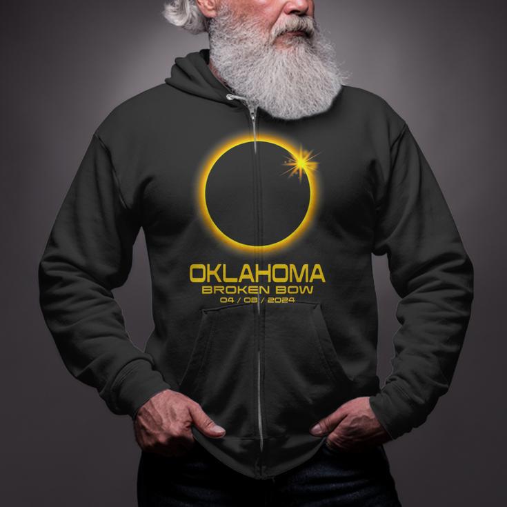 Broken Bow Oklahoma Ok Total Solar Eclipse 2024 Zip Up Hoodie