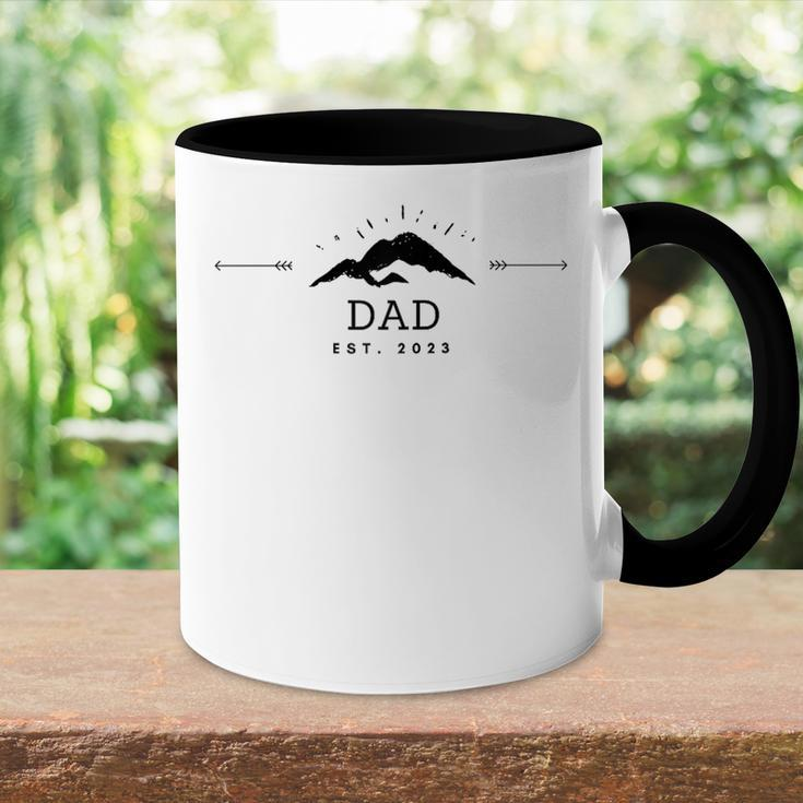 Herren Dad Est 2023 Fels Berg Männer Mann Papa Cool Schwarz Raglan Tasse Zweifarbig