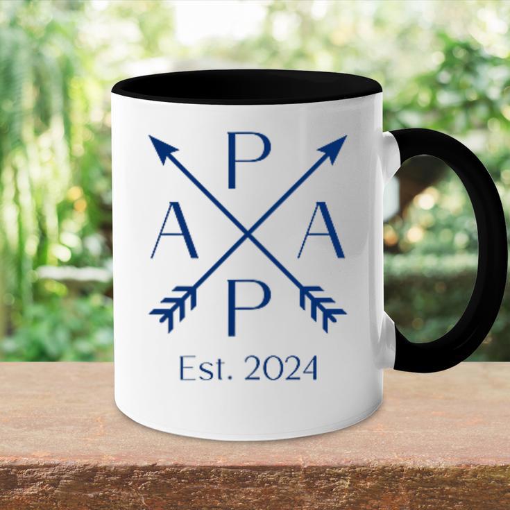 Papa Est 2024 Papa Est 2024 Tasse Zweifarbig