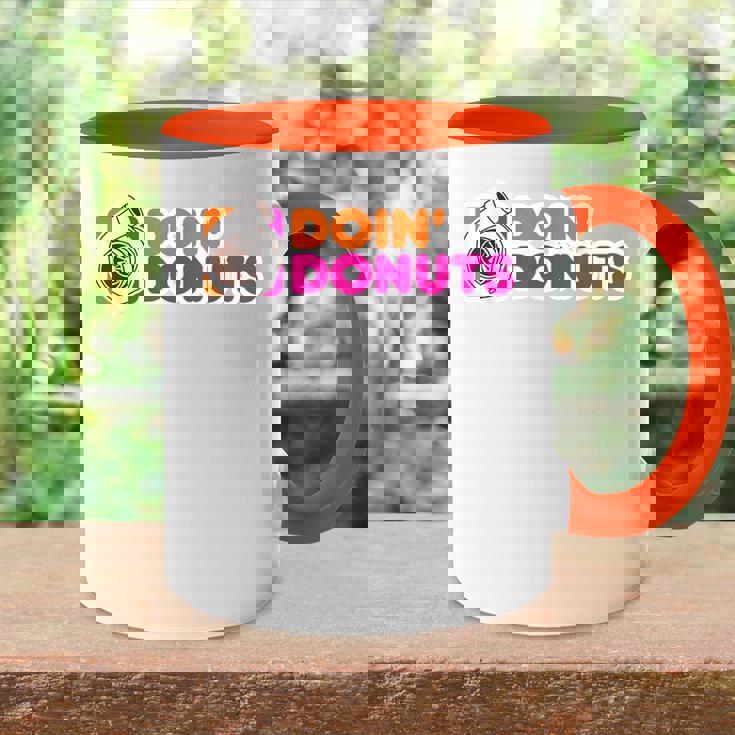 Doin' Donuts Divertidos Carreras & Drift Car Entusiasta Accent Mug