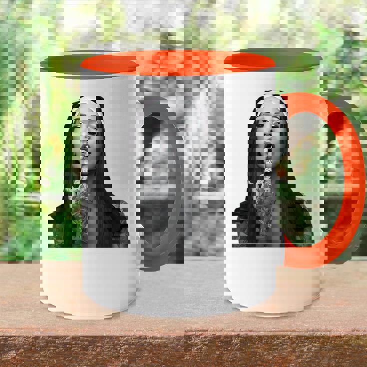 Tatuajes De Monja Satánica Accent Mug