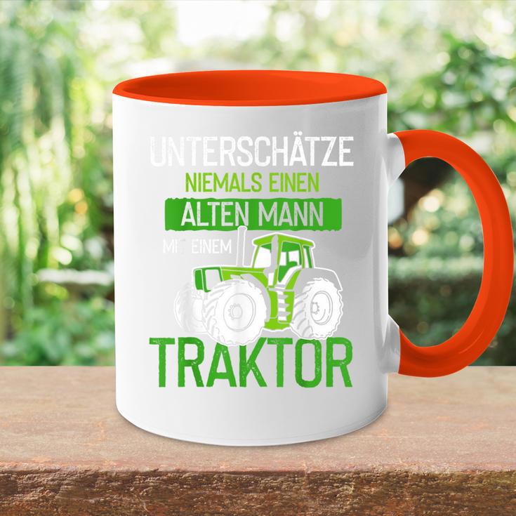 Unterschätze Niemals Einen Alten Mann Mit Einem Traktor Opa Tasse Zweifarbig