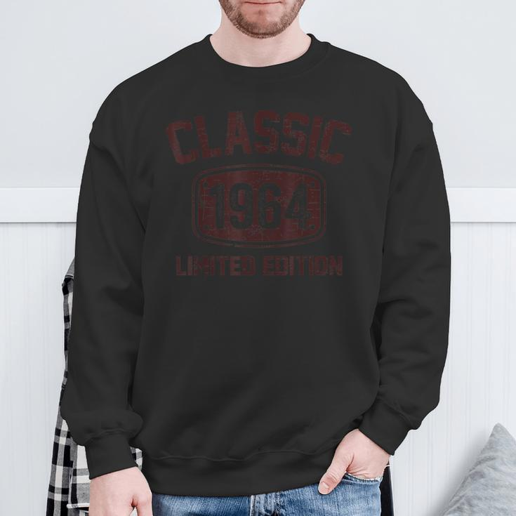 60 Years Old Classic 1964 Limited Edition 60Th Birthday Sweatshirt Gifts for Old Men