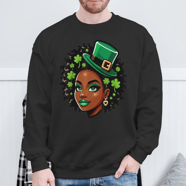 African American Female Leprechaun Black St Patrick's Day Sweatshirt Gifts for Old Men