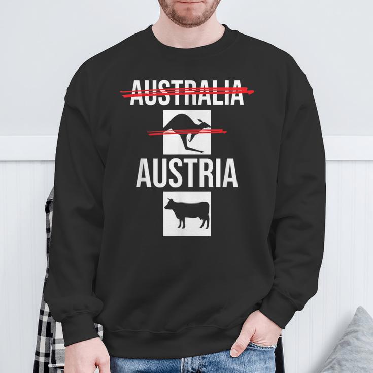 Austria Nicht Australia Österreich Kuh Nicht Känguru Sweatshirt Geschenke für alte Männer