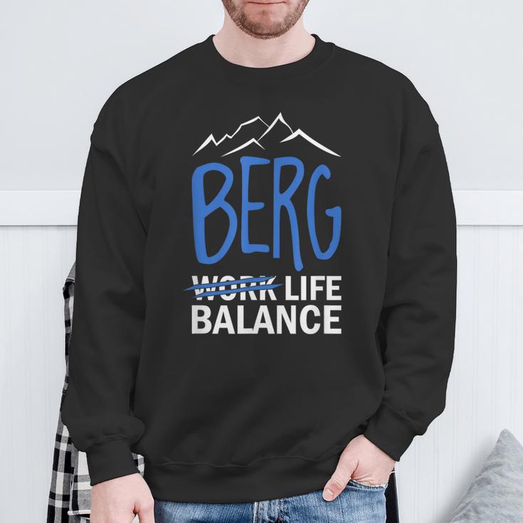 Berg Life Balance Sweatshirt Geschenke für alte Männer