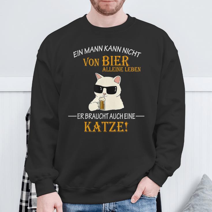 Bier Und Coole Katzen Lustiger Spruch Katzenbesitzer Papa Sweatshirt Geschenke für alte Männer