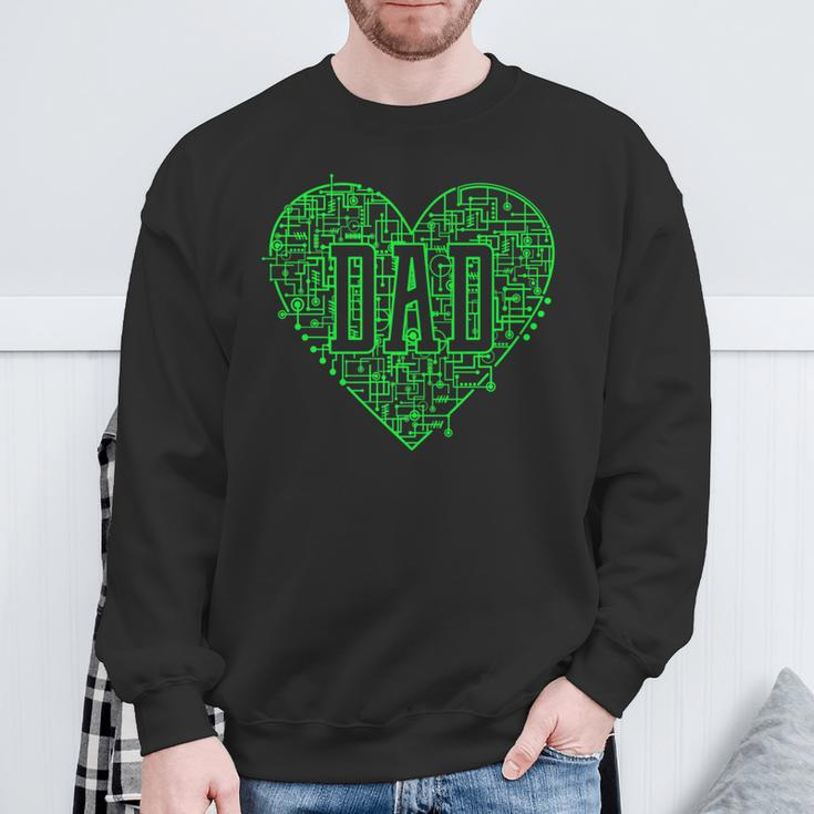 Binary Ai Computer Circuit Green Electric Heart Game Dad Sweatshirt Gifts for Old Men