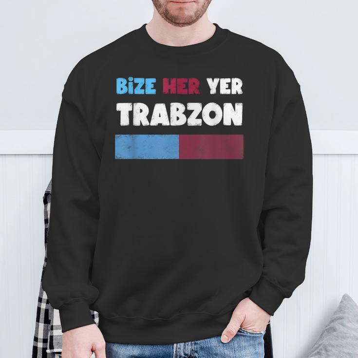 Bize Her Yer Trabzon Hediye Sweatshirt Geschenke für alte Männer