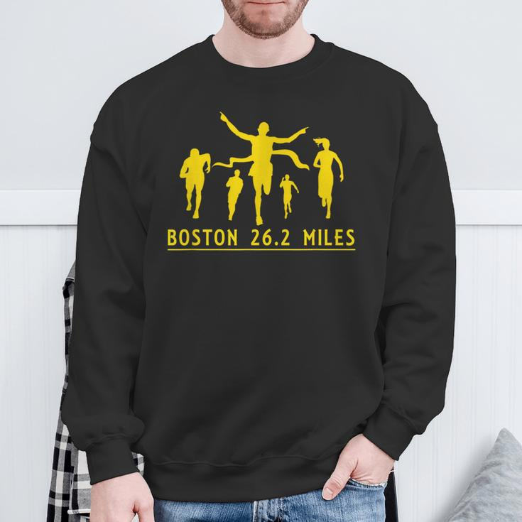 Boston 262 Miles Marathon 2020 Running Run Sweatshirt Gifts for Old Men