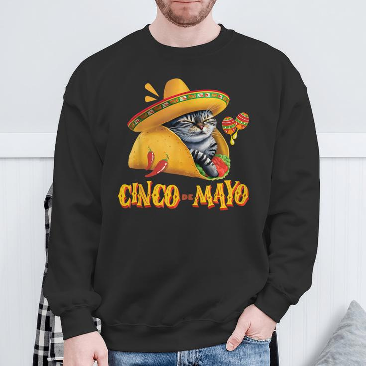 Cinco De Mayo Mexican Fiesta 5 De Mayo Taco Cat Sweatshirt Gifts for Old Men