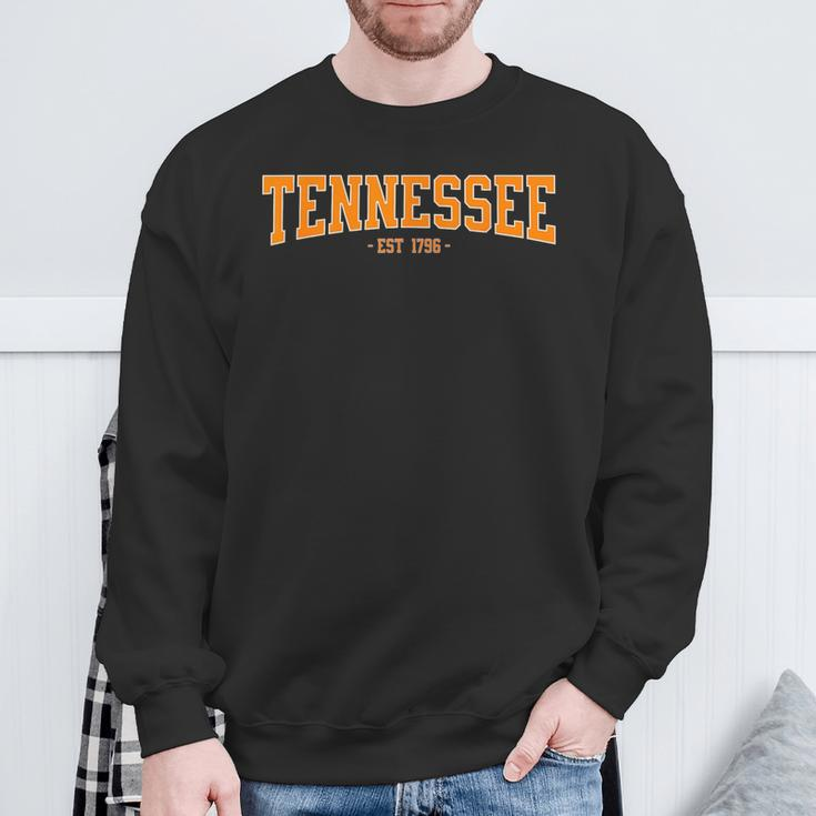 Classic Tn Orange Print Retro Varsity Vintage Tennessee Sweatshirt Gifts for Old Men