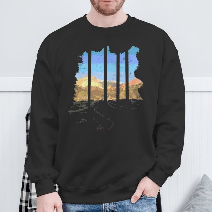 Colorado Rocky Mountains Garden Of The Gods Sweatshirt Gifts for Old Men