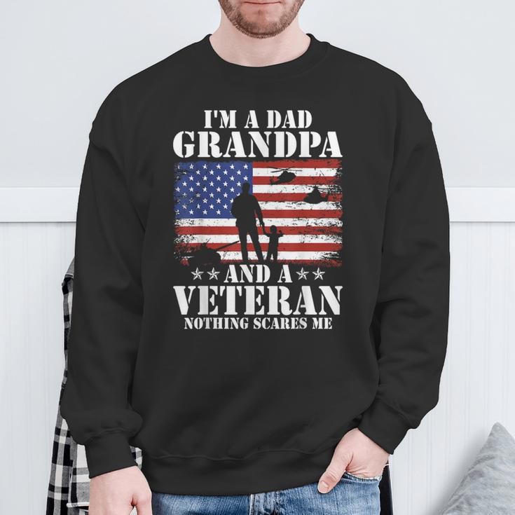 Im A Dad Grandpa And Veteran Veterans Day Fathers Day Sweatshirt Gifts for Old Men