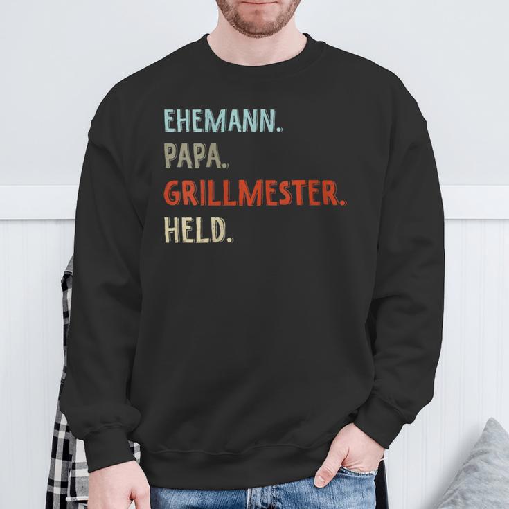 Damen Lustige Idee Zumatertag Ehemann Papa Grillmester Held Mit-Ausschnitt Sweatshirt Geschenke für alte Männer