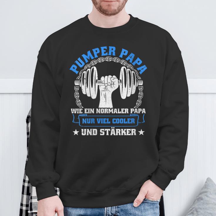 Damen Pumper Papa Bodybuilder Kraftsport Gym Lustiges Bodybuilding Mit-Ausschnitt Sweatshirt Geschenke für alte Männer