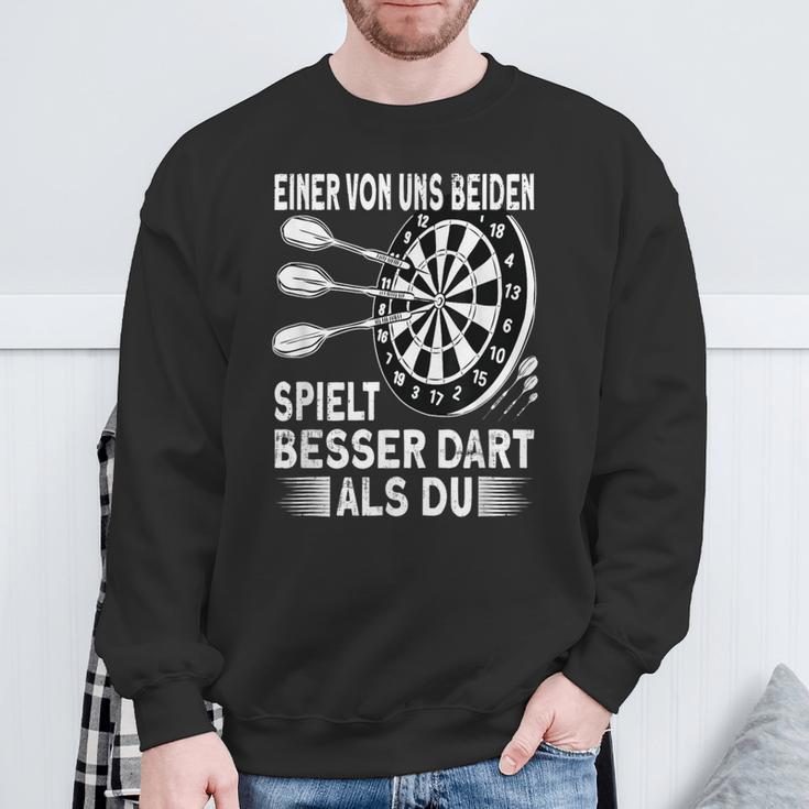 Darts Eine Von Uns Beiden Spielbesser Als Du Dart Black Sweatshirt Geschenke für alte Männer