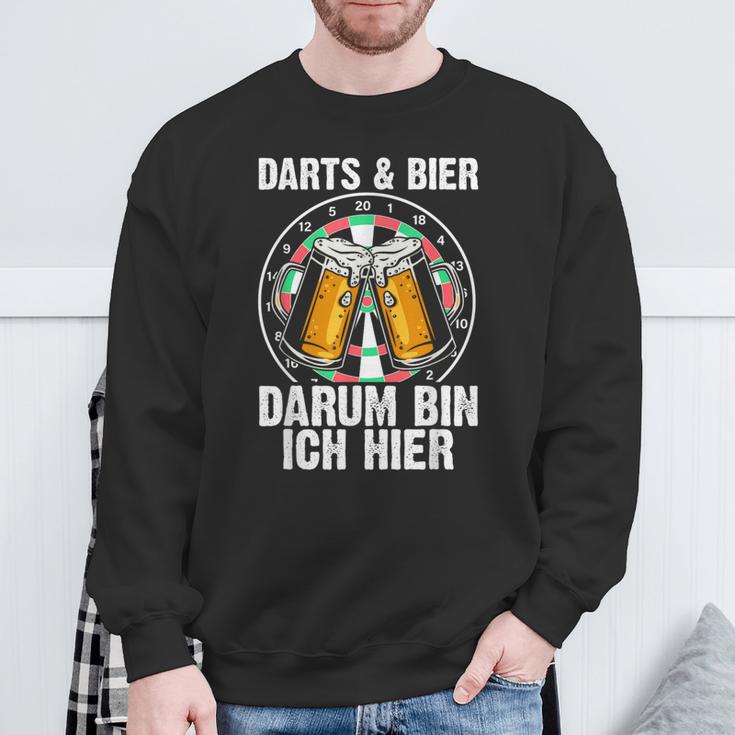 Darts Und Bier Darum Bin Ich Hier Dartspieler Sweatshirt Geschenke für alte Männer