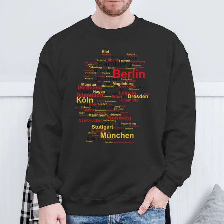 Deutschland Karte Umriss Städte Berlin Hamburg Köln Flagge Sweatshirt Geschenke für alte Männer