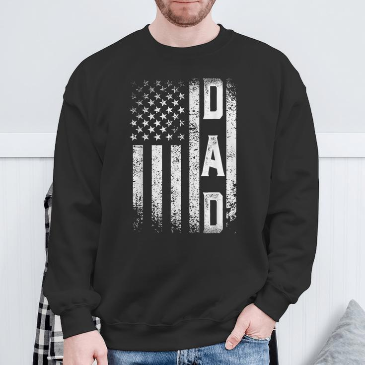 Distressed Usa Flag Dad 4Th Of July Father's Day Sweatshirt Gifts for Old Men