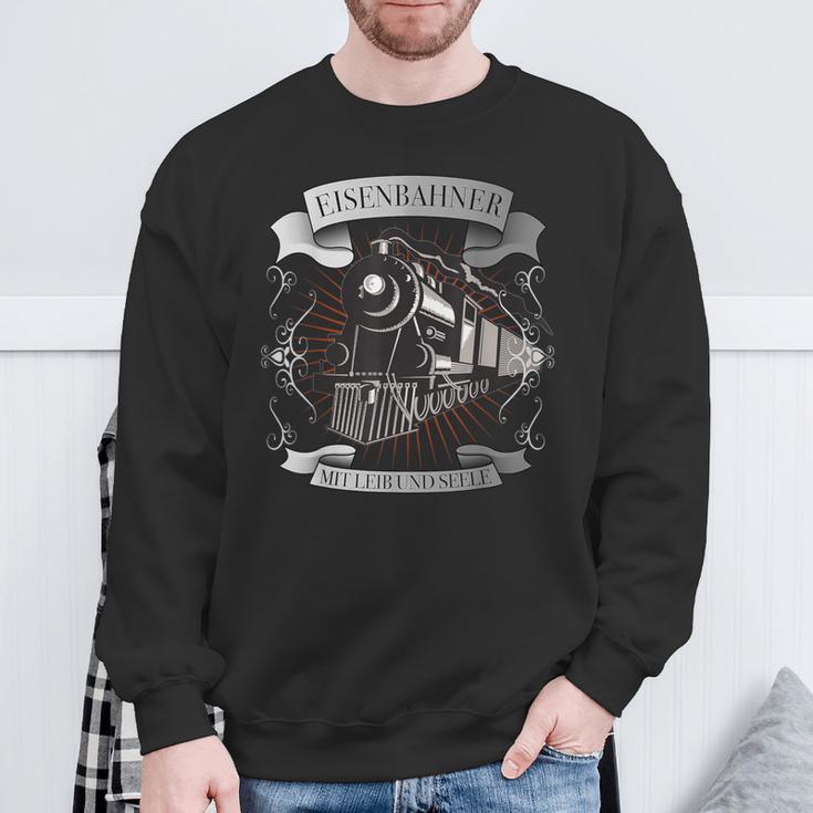 Eisenbahner-Motiv Sweatshirt, Lokomotive Leib und Seele Design Geschenke für alte Männer