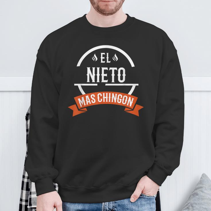 El Nieto Mas Chingon Spanish Grandson Sweatshirt Gifts for Old Men