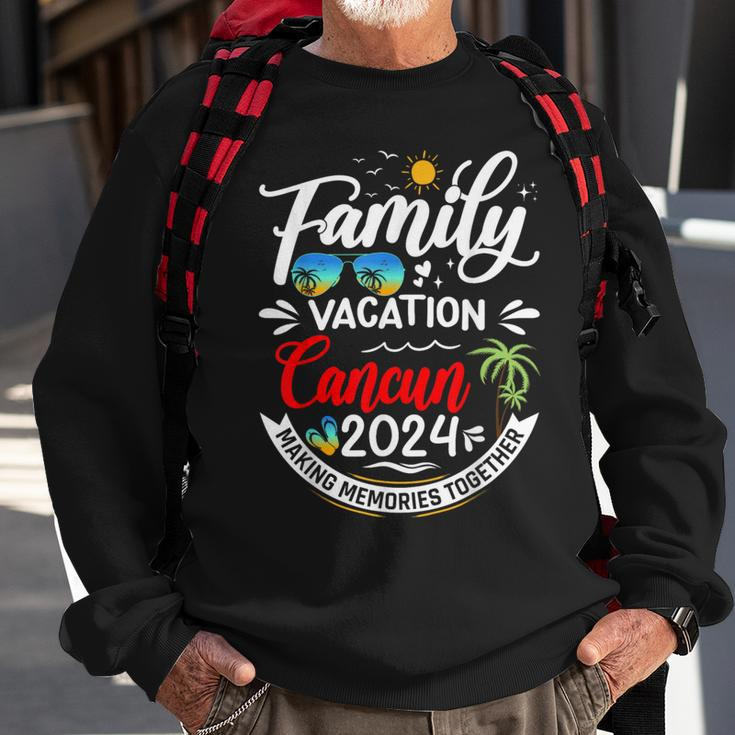 Family Vacation Cancun 2024 Mexico Summer Vacation 2024 Sweatshirt Gifts for Old Men