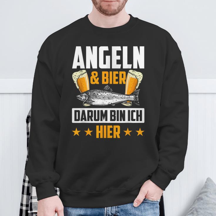 Fischen & Bier Darum Bin Ich Hier Fischen Sweatshirt Geschenke für alte Männer