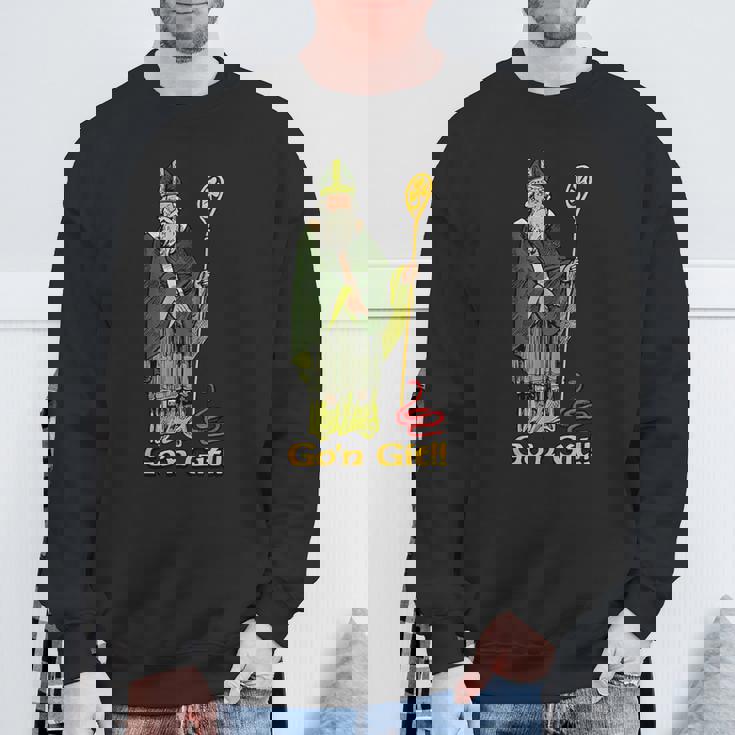 Go'n Git St Patrick's Day Sweatshirt Gifts for Old Men