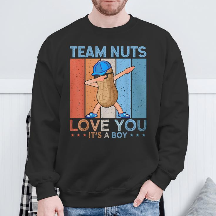 Gender Reveal Team Nuts Team Boy Retro Vintage Sweatshirt Geschenke für alte Männer