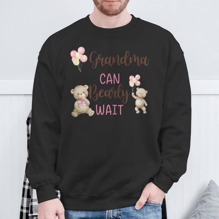 Grandma We Can Bearly Wait Gender Neutral Baby Shower Sweatshirt Gifts for Old Men