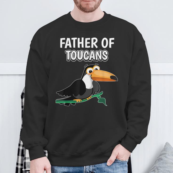 Herren Jungen Father Of Toucans Papaatertag Tukan Sweatshirt Geschenke für alte Männer