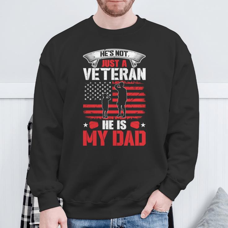 Herren Unterschätzen Niemals Old Manietnam-Veteran Papa Opa Sweatshirt Geschenke für alte Männer