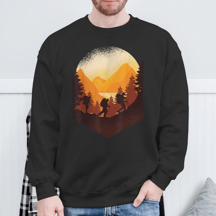 Hiking Mountaineering Forest Retro Vintage Sweatshirt Gifts for Old Men