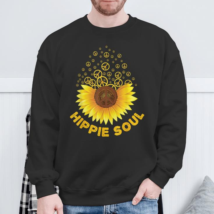 Hippie Soul Hippies Peace Vintage Retro Costume Hippy Sweatshirt Gifts for Old Men