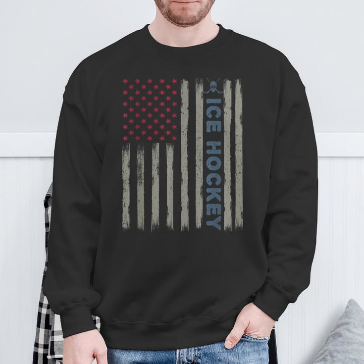 Ice Hockey American Flag Patriotic Usa 4Th Of July Vintage Sweatshirt Gifts for Old Men