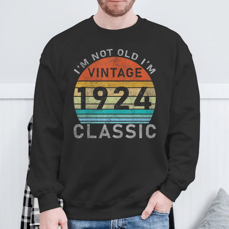 I'm Not Old I'm Classic Vintage 1924 100St Birthday Sweatshirt Gifts for Old Men