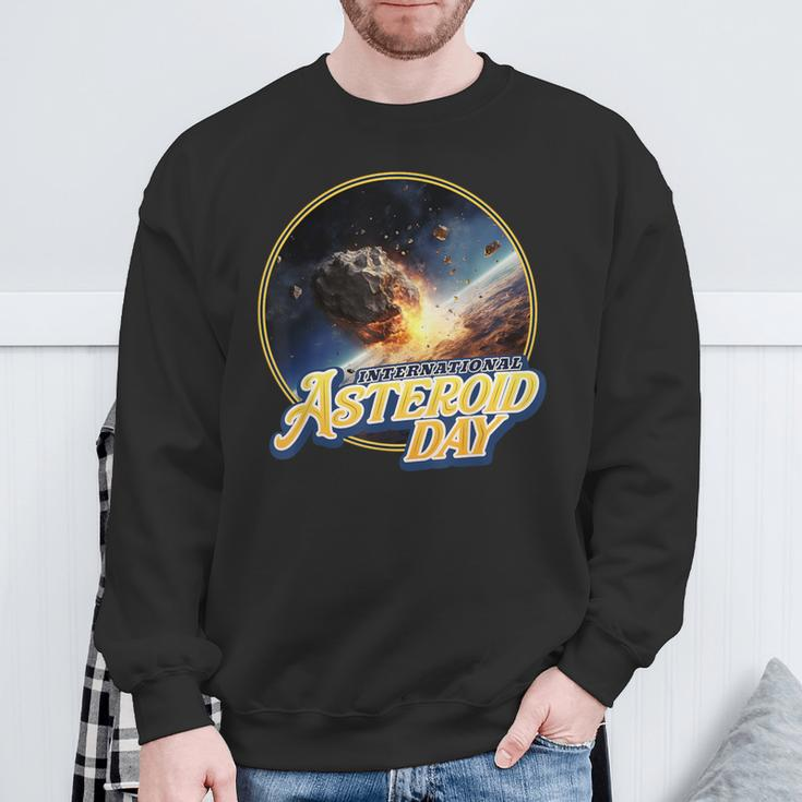 International Asteroid Day Meteor Lover Astronomer Sweatshirt Gifts for Old Men