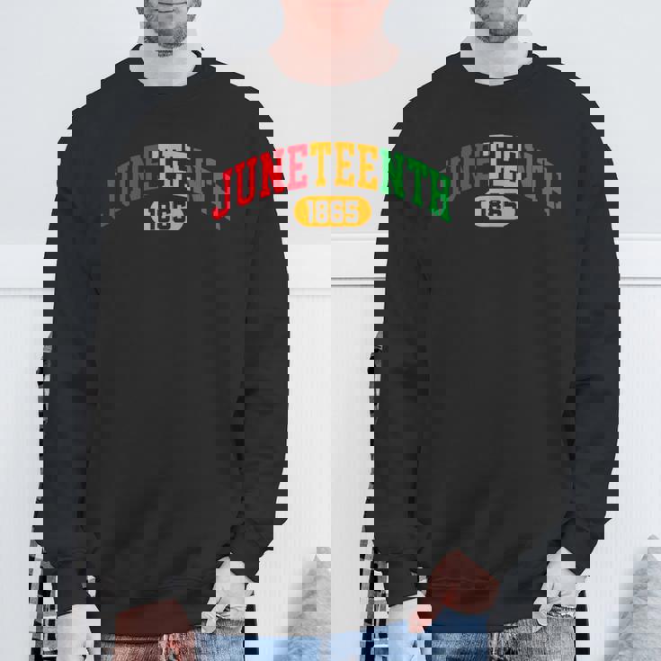 Junenth 2024 Celebrate Black Freedom 1865 History Month Sweatshirt Gifts for Old Men