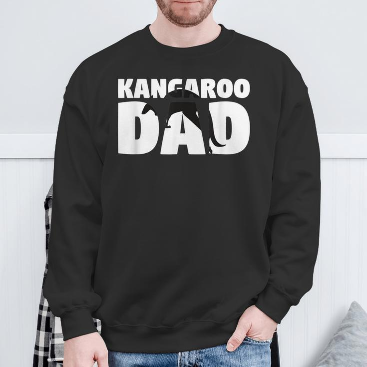 Kangaroo Lover 'Kangaroo Dad' Zoo Keeper Animal Sweatshirt Gifts for Old Men