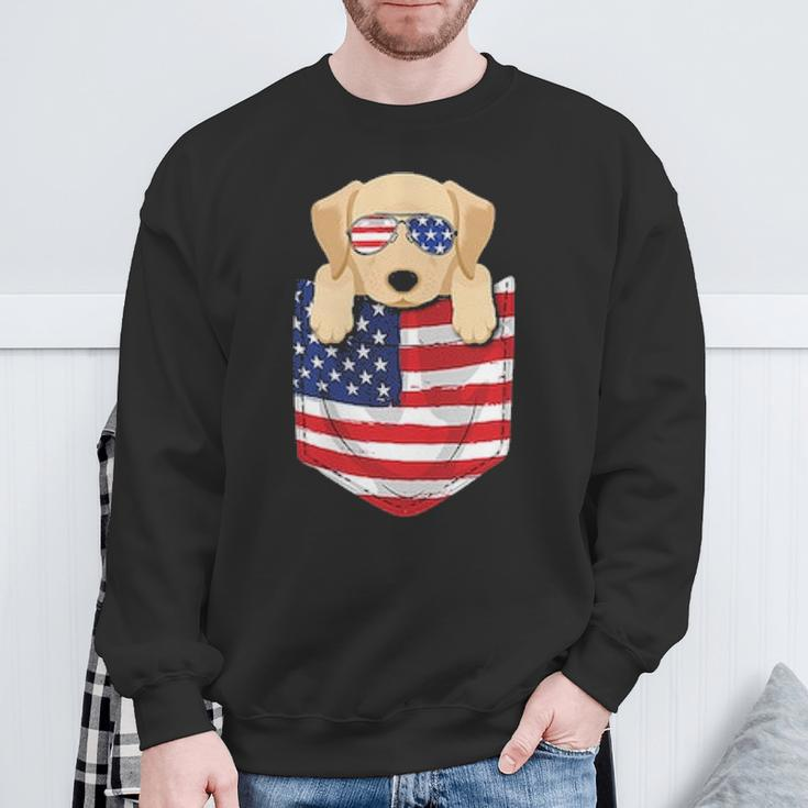 Labrador Dog Peeking Pocke Patriotic Father Men Sweatshirt Gifts for Old Men