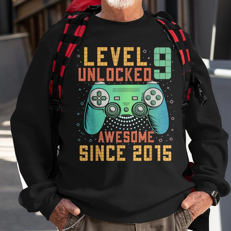 Level 9 Unlocked 9Th Birthday 9 Year Old Gamer Bday Sweatshirt Gifts for Old Men