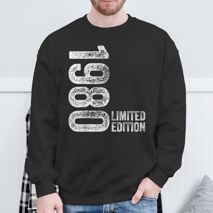 Limited Edition 1980 Boy 44 Years Vintage 44Th Birthday Sweatshirt Gifts for Old Men