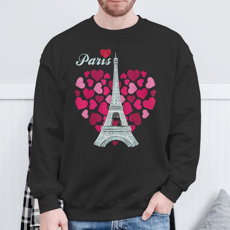 Love Paris Heart Eiffel Tower Souvenir France French Love Sweatshirt Gifts for Old Men
